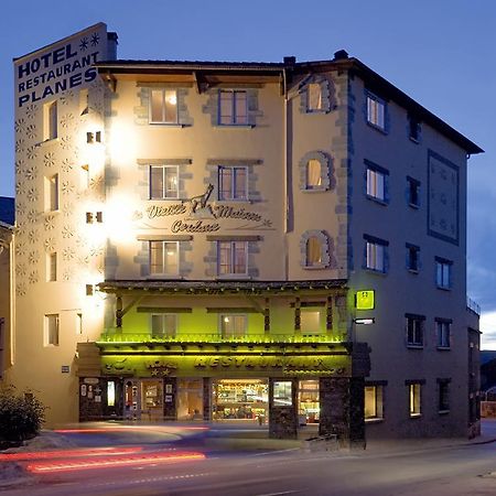 普兰斯酒店餐厅 萨亚古斯 外观 照片