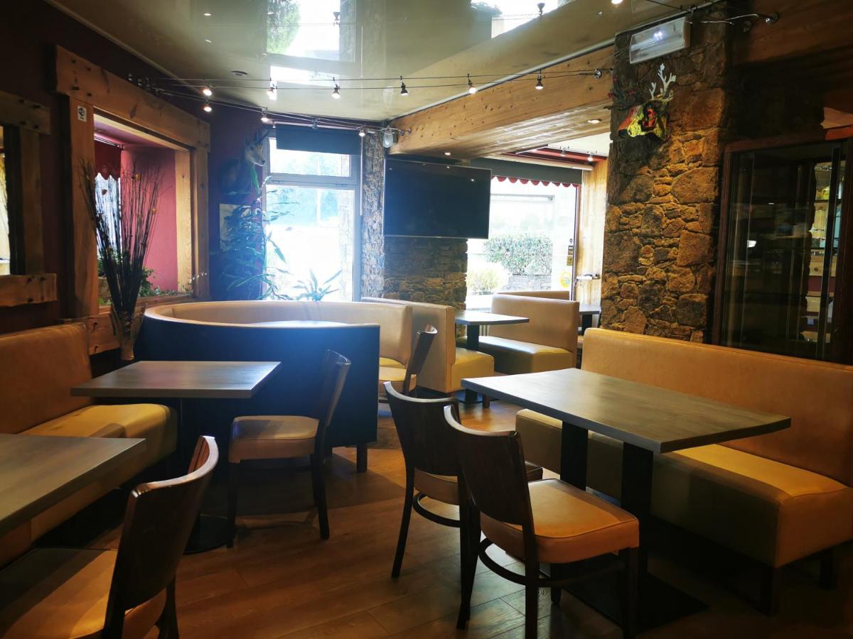 普兰斯酒店餐厅 萨亚古斯 外观 照片